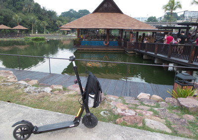 electric-scooter-backpack-4